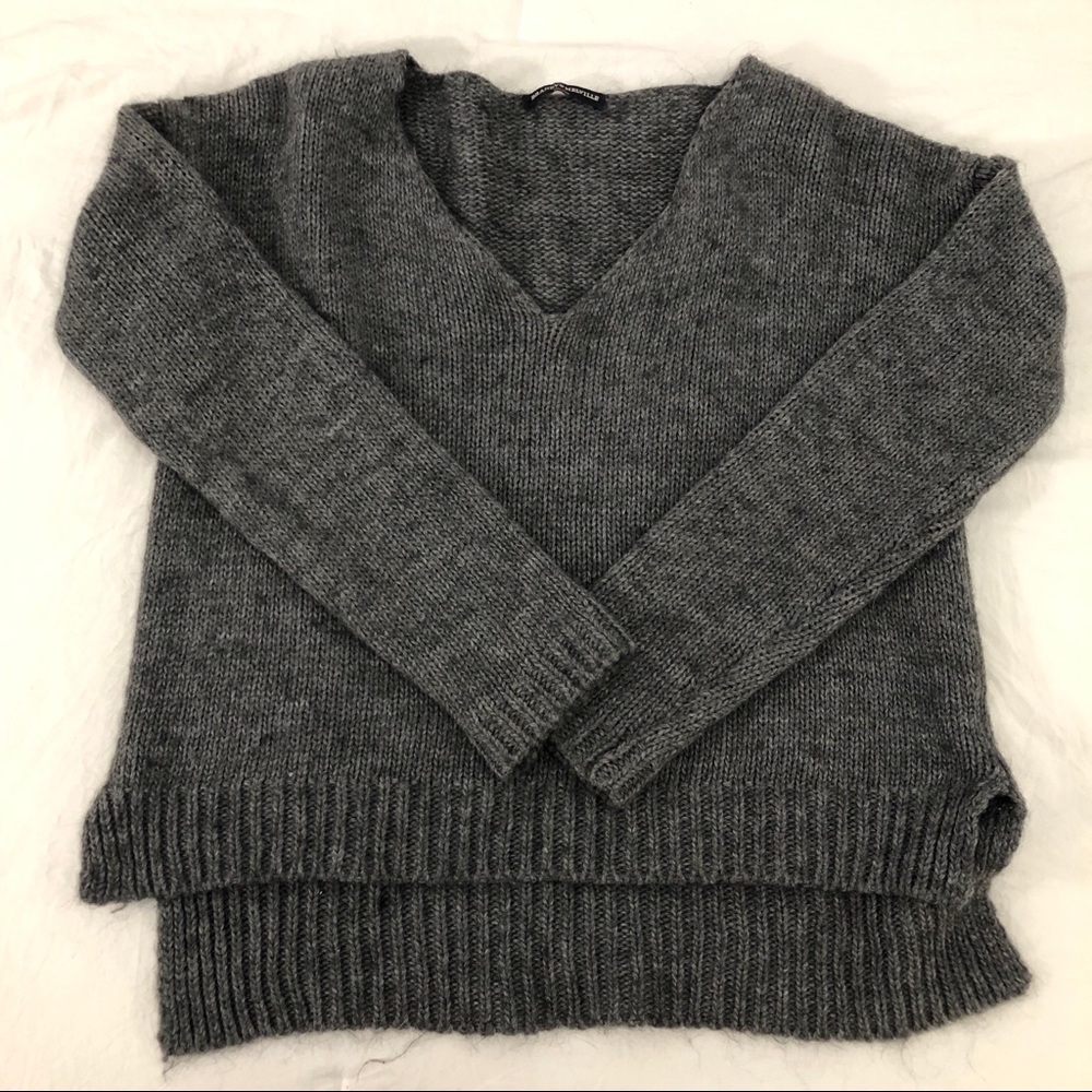 Brandy Melville Sweater